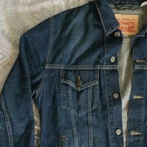 Levi's jean jacket